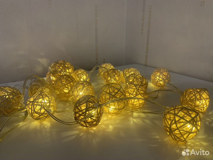 Гирлянда плетеные ротанговые шары 20 шт