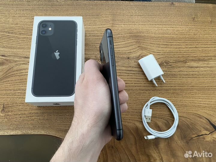 iPhone 11, 256 ГБ