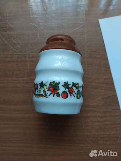 Набор баночек для специй с полкой и раскаткой