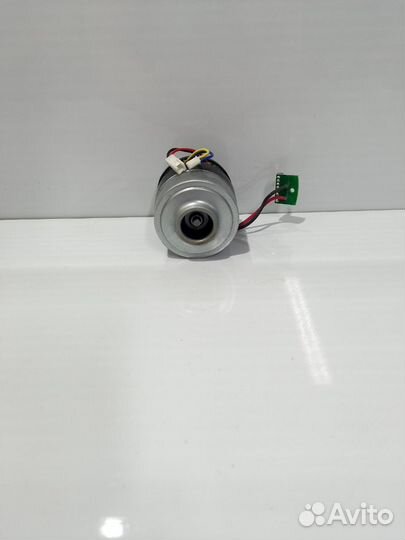 Двигатель для пылесоса Redmond RV-UR361