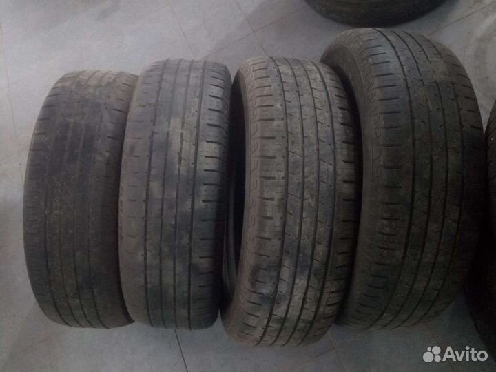 Continental CrossContact LX25 215/65 R16 98H