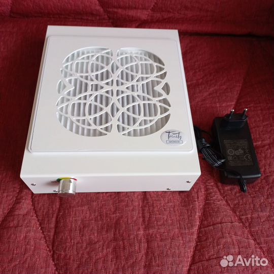 Пылесос для маникюра новый Trinity Alexa