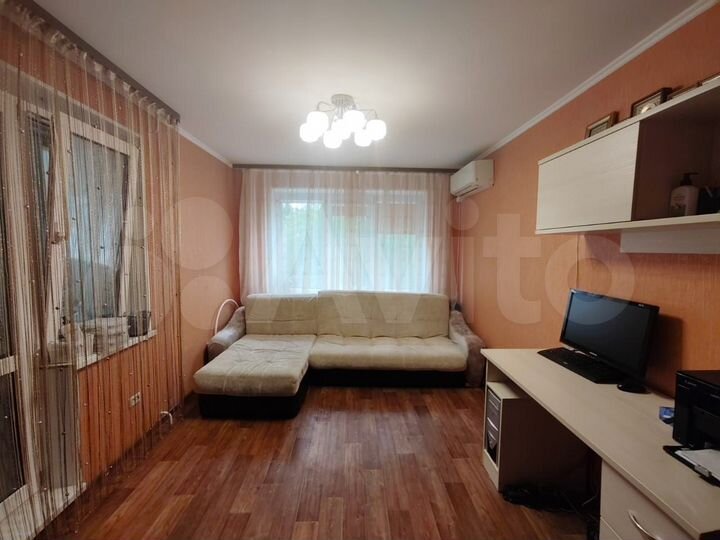 2-к. квартира, 50 м², 2/9 эт.