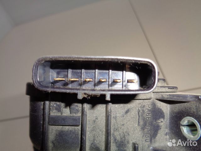 Педаль газа toyota prius NHW20