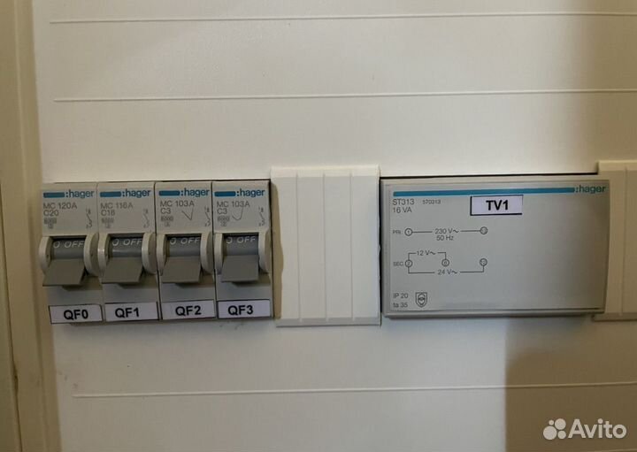 Шкаф управления электрического обогрева щу-тм