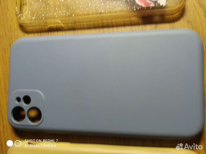 Чехлы на телефон