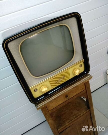 Телевизор ламповый СССР 