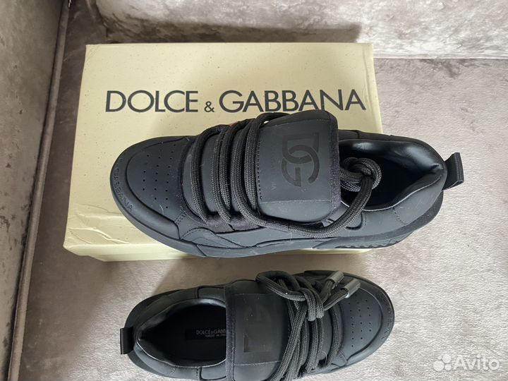 Кроссовки женские 38 размер новые