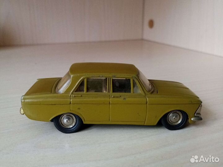 Москвич 412 А2 (без ми) (1:43)