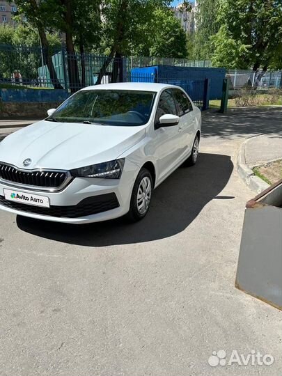 Skoda Rapid 1.6 AT, 2021, 83 000 км