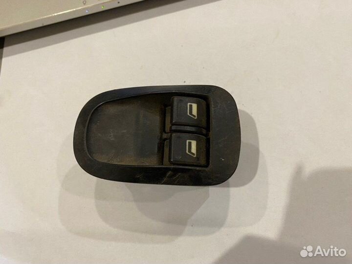 Блок стеклоподъемников передний левый Peugeot 206