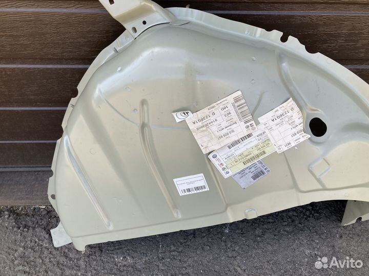 Внутренняя часть арки з/л Йети 5L0809851