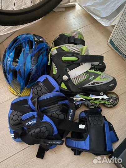 Ролики раздвижные (30-33 р), шлем и защита