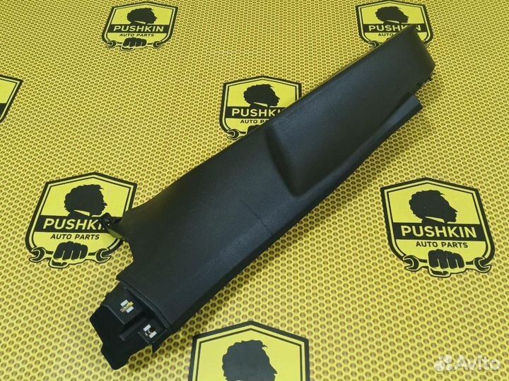 Обшивка стойки задней нижняя задняя левая