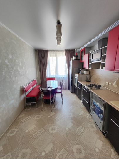 2-к. квартира, 60 м², 8/10 эт.
