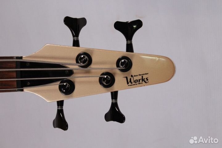 Бас-гитара Works by Tokai PJ Bass