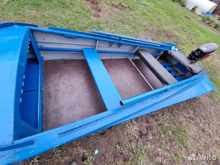 Казанка М с мотором Tohatsy 18