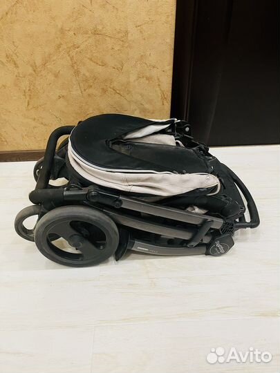 Прогулочная коляска peg perego