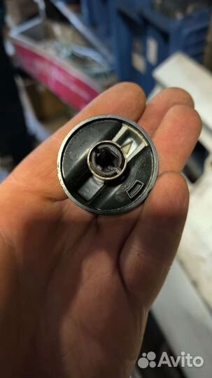 Ручка отопителя Audi 80B3 893819041C