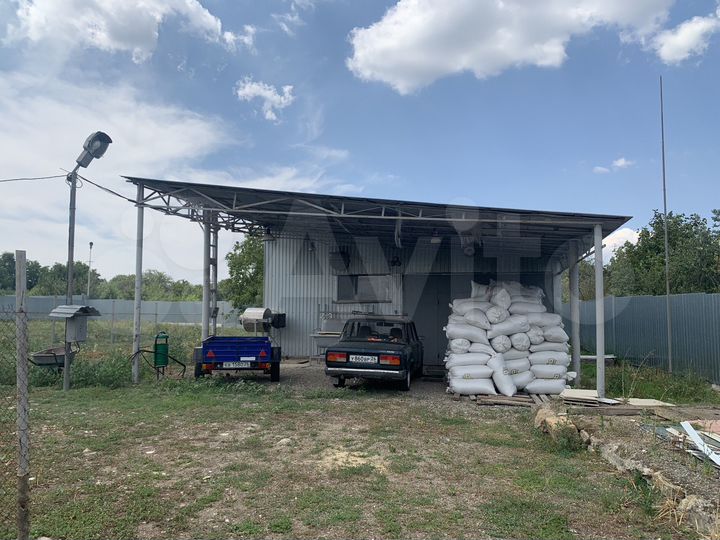 Гараж, > 30 м²