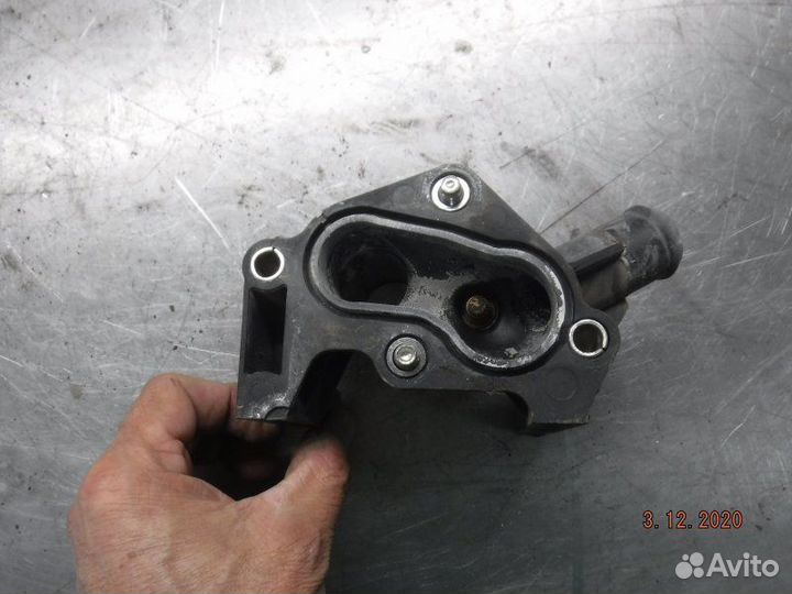 Корпус термостата Ford Focus 3 pnda 2012