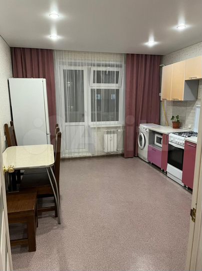 2-к. квартира, 56 м², 5/10 эт.