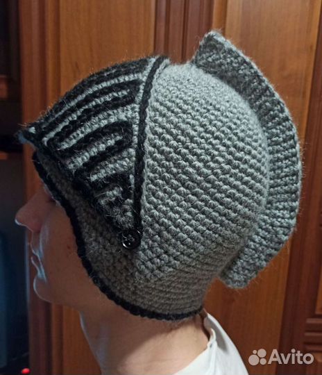 Шлем рыцаря, шапка