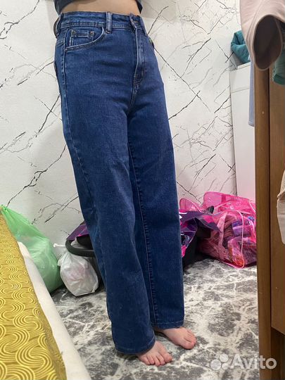 Джинсы