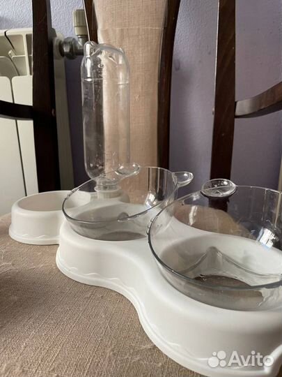 Двойная миска для кошек/собак с автопоилкой