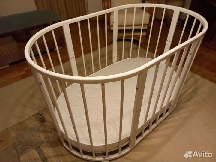 Детская кровать с матрасом