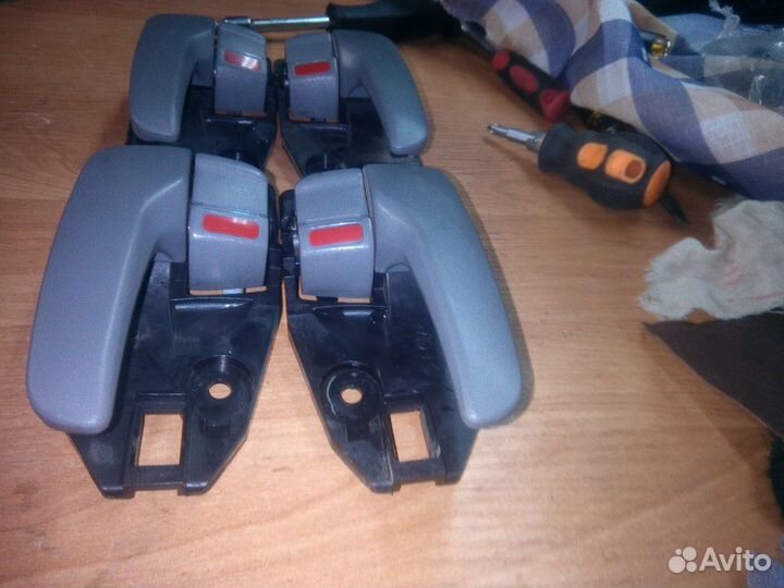 Ручки дверей mitsubishi airtrek/outlander