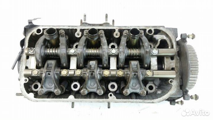 Головка блока цилиндров левая Honda Elysion RR3