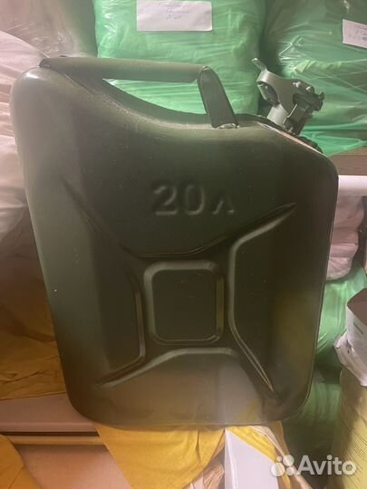 Канистра 20 литров железная