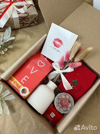 Подарок девушке