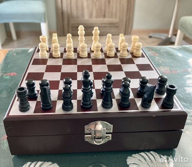 Подарочный винный набор + шахматы