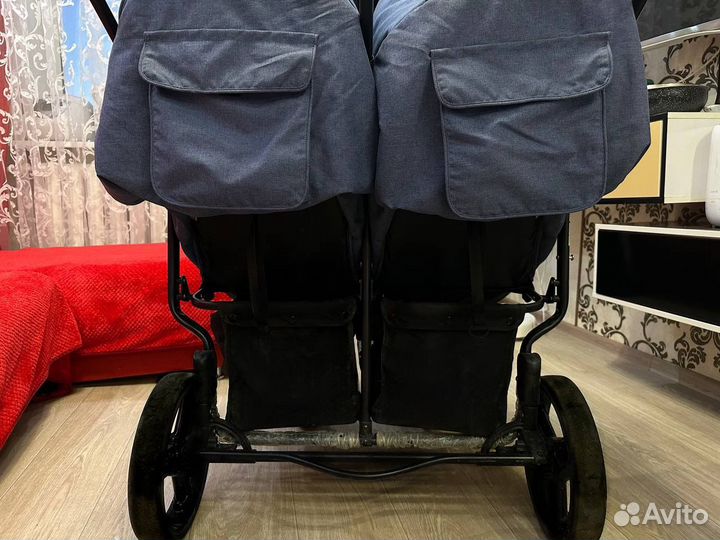 Коляска для двойни Mobility one