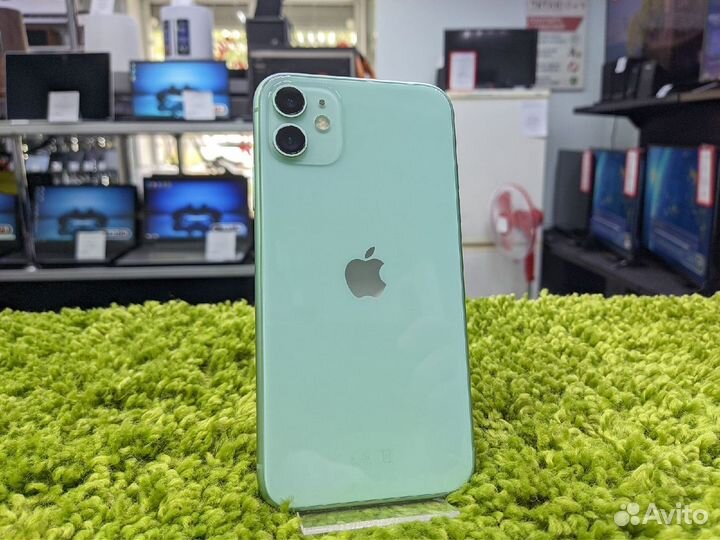 iPhone 11, 64 ГБ