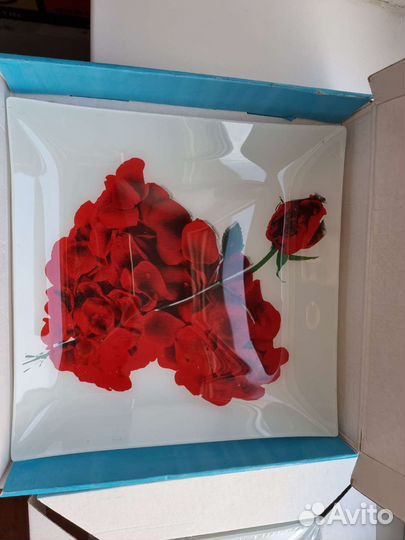 Набор тарелок новый