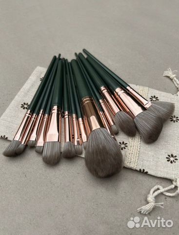 Кисти для макияжа