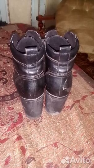 Ботинки женские