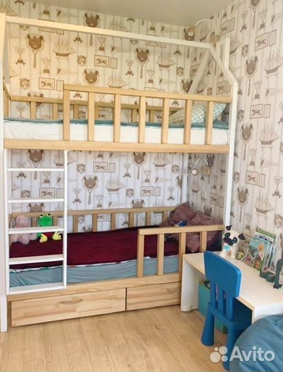 Детская кровать для двоих