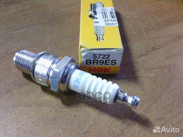 Свеча зажигания BR9ES 5722 NGK