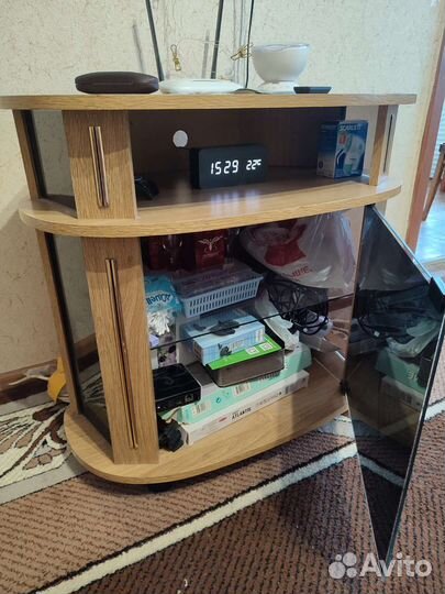 Тумба под телевизор бу