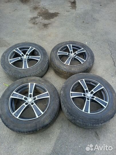 R17 Giti GitiComfort SUV 520 225/65, PCD 5x108 DIA 10