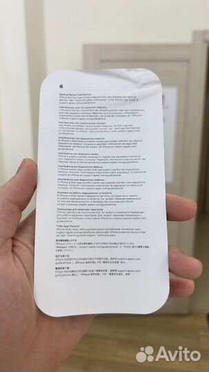 Чехол Apple Silicone Case MagSafe iPhone 14 Pro