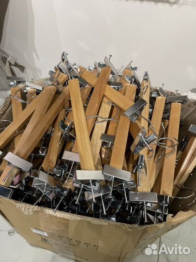 Плечики вешалки прищепки