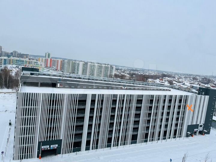 Машиноместо, 13 м²