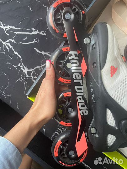 Роликовые коньки новые 38 (37) р