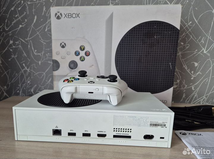 Xbox Series S 512gb SSD / Game Pass Ultimate