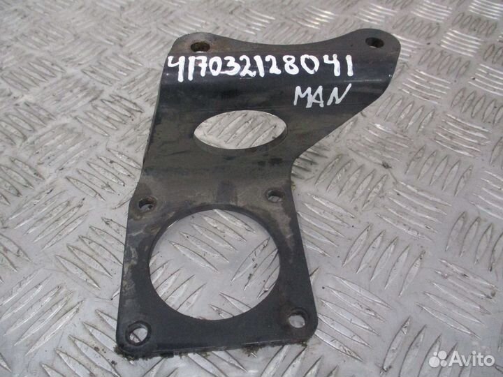 Кронштейн крана управления тормозами прицепа MAN 8